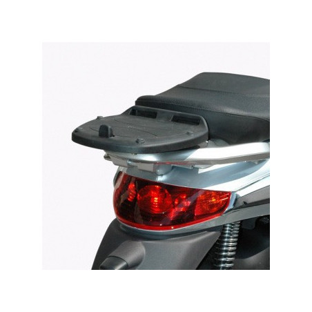 Płyta pod kufer centralny do Piaggio Beverly 125-250 [05-06], Beverly 400 [06-07], Bev - Givi E341 (zgodna z K341)