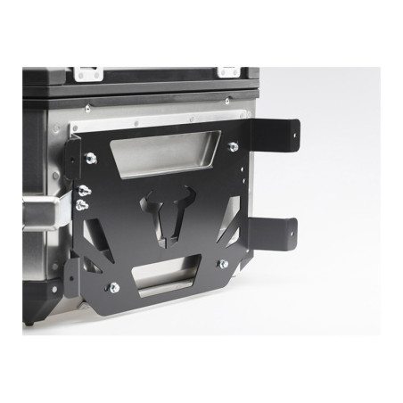 Uchwyt ścienny do kufrów TRAX