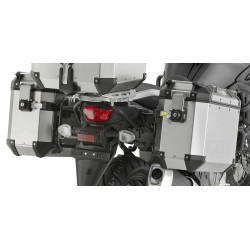 Stelaż pod kufry boczne Trekker Outback do Suzuki DL650 V-STROM [17-] - GIVI PL3112CAM