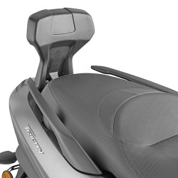 Oparcie pasażera GIVI TB2149 do YAMAHA X-MAX 125 (18-20)