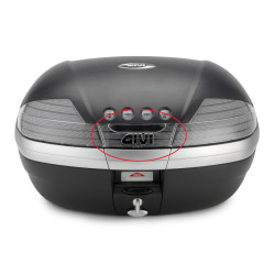 Odblask centralny do kufra GIVI V46NT Z732TR