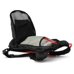 USWE CAMEL BAG OUTLANDER 9L BLACK KOLOR CZARNY MOTO/ROWER POJEMNOŚĆ 3L PŁYN (9L PLECAK)