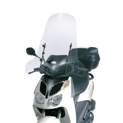 KAPPA SZYBA APRILIA SPORTCITY 125/200/250 '04-08, HONDA DYLAN 125/150 '02-07, YAMAHA CIGNUS X '04-15, NEOS 50 '08-21, 74 X 67 CM