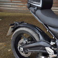 Błotnik Pyramid Matowa czerń Triumph Trident 660 2021-Aktualne