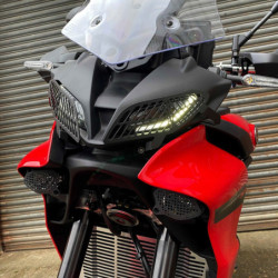 Osłony górnych reflektorów Pyramid Matowa czerń Yamaha Tracer 9 GT/GT+ 2021-2024