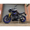 Pług Pyramid Czarny połysk Yamaha MT-10 2016-Aktualny