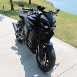 Owiewka Pyramid Kolory Tech Black Yamaha MT-10 2022-Aktualne