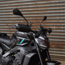 Osłony dłoni Pyramid Matowa czerń Yamaha MT-09 SP 2024-Aktualne