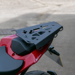 Bagażnik na siedzenia Pyramid Matowa czerń Honda CB1000 Hornet inc SP 2025-Aktualny