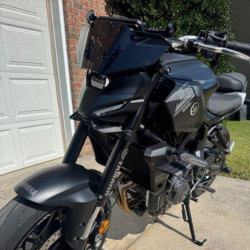 Przedni spojler Pyramid Matowa czerń Yamaha MT-07 2025-Aktualny