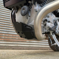 Osłona silnika Pyramid Gloss Silver Moto Guzzi V100 Mandello S 2022-Aktualny
