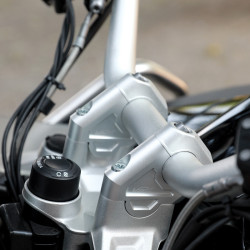 LOBOO Podwyższenie kierownicy 32mm do BMW R1200GS/ADV/S1000XR/1250ADV (10.3.02071.001.22)
