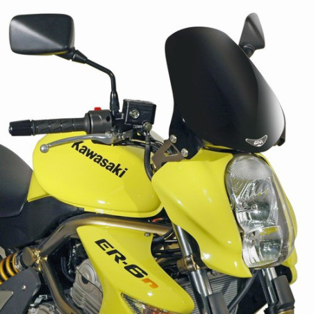 Szyba Givi z mocowaniem do Suzuki GSR 600 [08-09] - 245N+A170A
