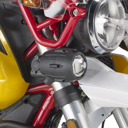 Mocowanie halogenów GIVI LS8203 do KMOTO GUZZI V85 TT (19-20)