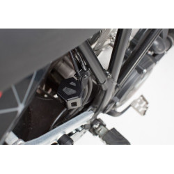 Osłona zbiorniczka płynu hamulcowego łancucha Sw-Motech do KTM 1050 / 1190 / 1200 Super Adventure [14-]