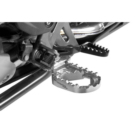 Podnóżki Touratech WORKS obniżane do BMW R1250GS Adventure [13-]