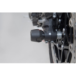 Crashpady na przednią oś Sw-Motech do Triumph Speed Triple 1050 S / R [16-]