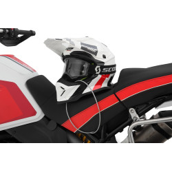 Linka zapinająca kask Wunderlich Ducati DesertX