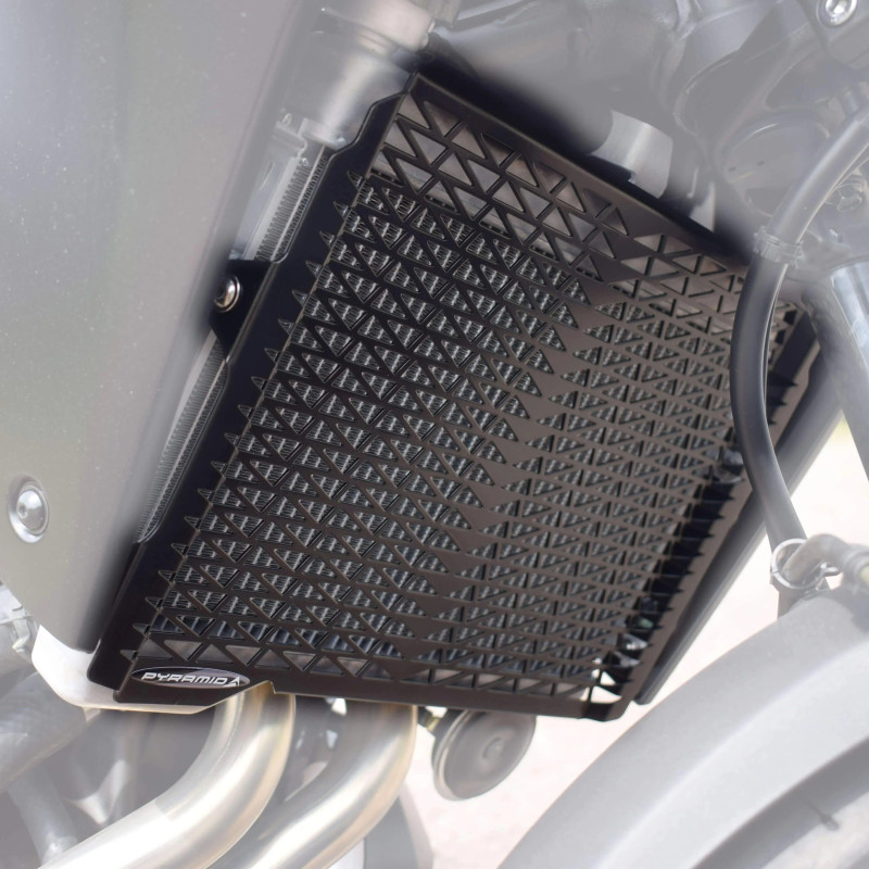 Osłona chłodnicy Pyramid do Triumph Street Triple 675 [13-]