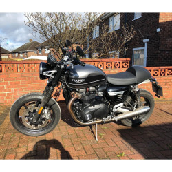 Nakładka na siedzenie Pyramid do Triumph Speed Twin 1200 [19-]