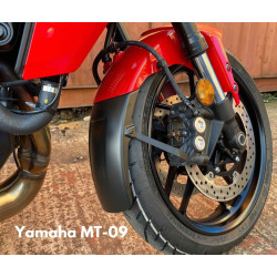 Przedłużenie błotnika Pyramid do Yamaha MT-09 [21-]