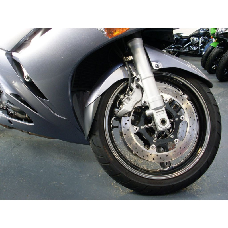 Przedłużenie błotnika Pyramid do Yamaha FJR1300 [03-05]