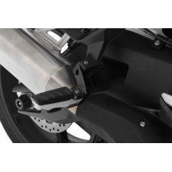 Obniżenie podnóżka pasażera  BMW R1250R , R1200R, R12, R nineT, S1000XR