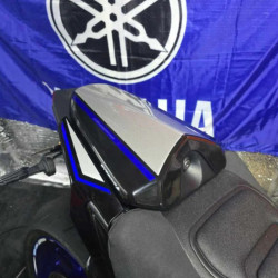 Nakładka na siedzenie Pyramid do Yamaha MT-09 SP 2024-
