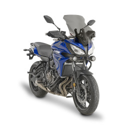 Szyba turystyczna Givi D2130ST do Yamaha MT07 Tracer [16-]
