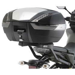 Stelaż pod kufer centralny do Yamaha MT09 [13-16] - Givi 2115FZ (zgodny z Kappa KZ2115)